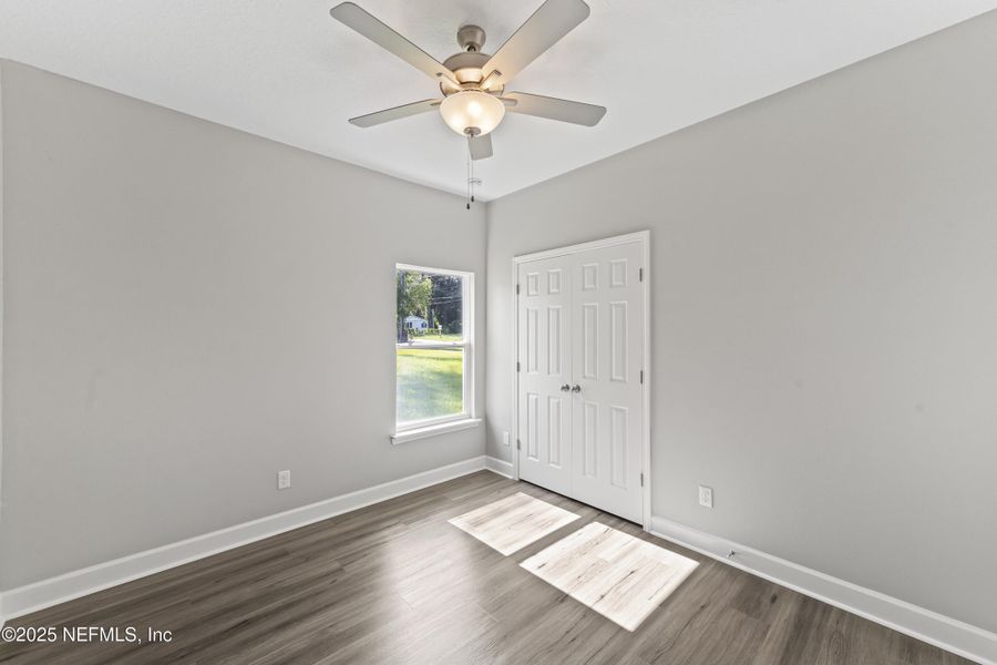 Spacious, unfurnished interior of a new home in , Jacksonville (Image 18).