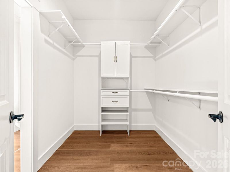 Spacious, unfurnished interior of a new home in , Hendersonville (Image 20). Spacious, unfurnished interior of a new home in , Hendersonville (Image 20).