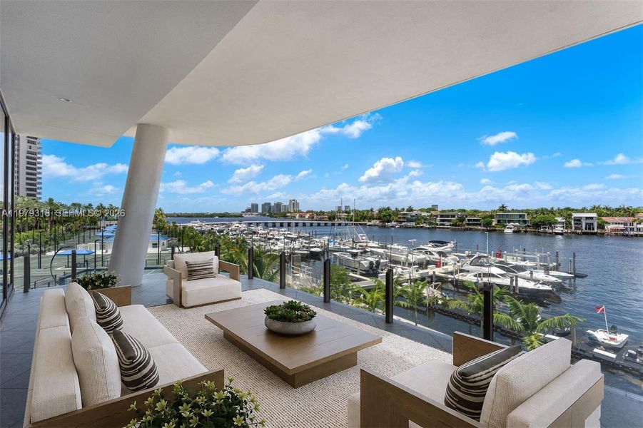 Condo located in Miami, FL showcasing its design and architecture (Image 11).