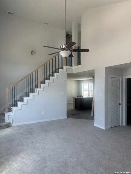 Spacious, unfurnished interior of a new home in Red Hawk Landing, San Antonio (Image 4).