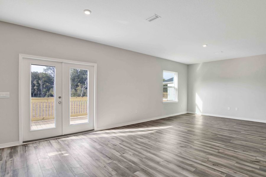Representative unfurnished interior of a home built from the Sycamore by Maronda Homes in Coastal Communities, Edgewater (Image 12).