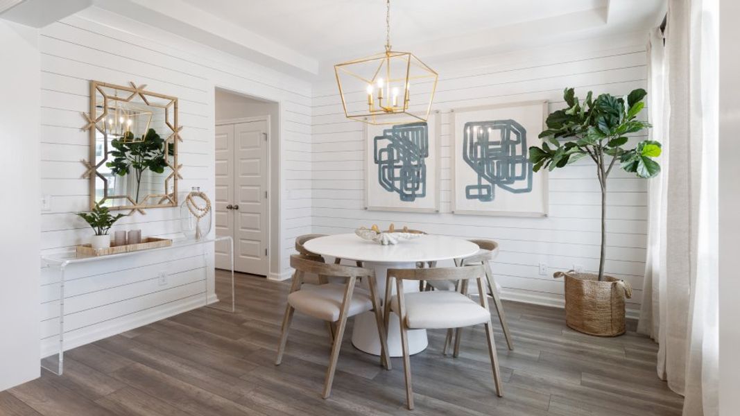 Arbor 2443 Kensington Dining F1 061925