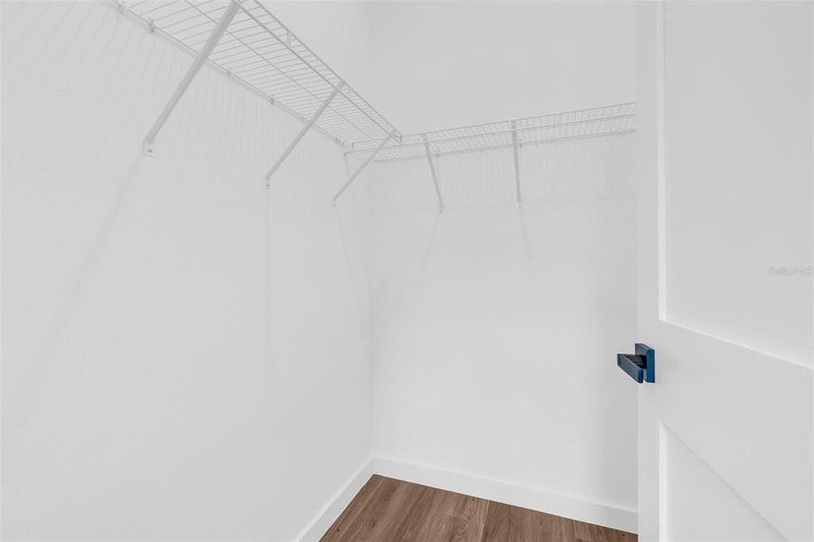 Spacious, unfurnished interior of a new home in , Dunnellon (Image 40).