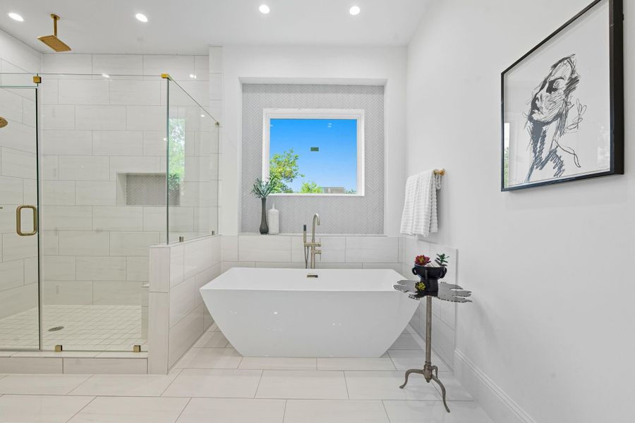 Furnished interior view inside a new home in , Houston (Image 7).