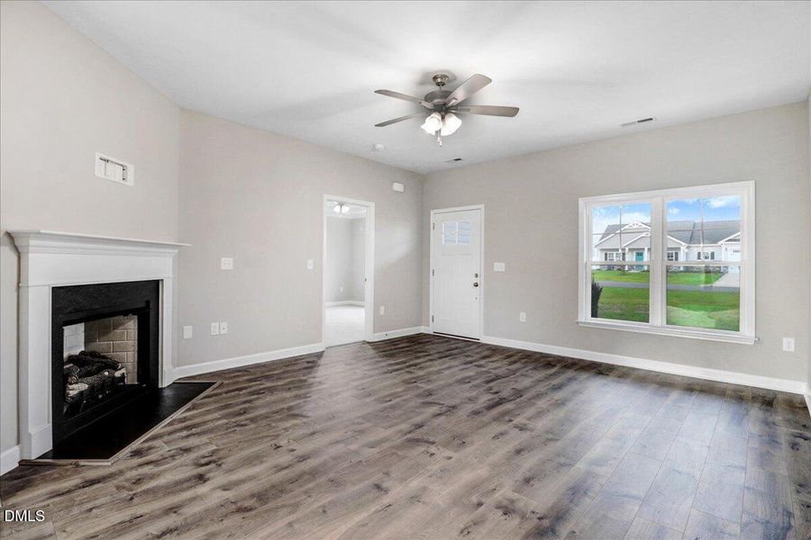 09-209 Dunbar Hl Dr-9