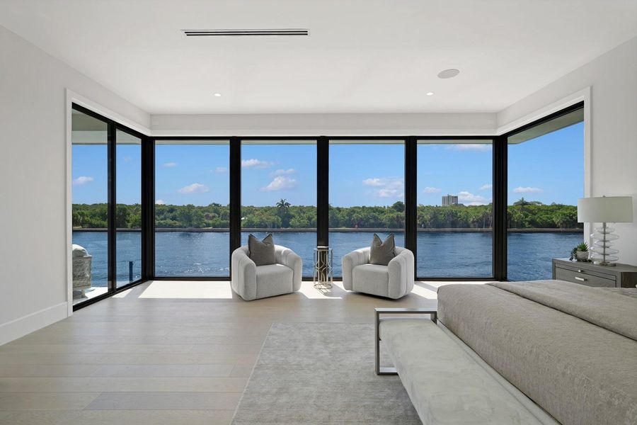 Image 39 of a home in .