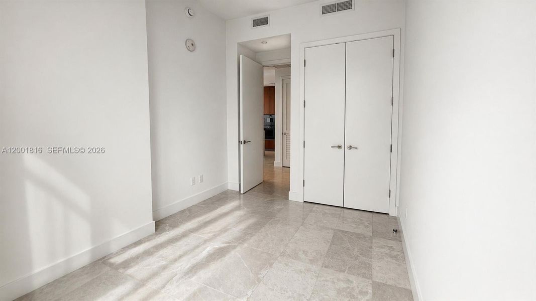 Spacious, unfurnished interior of a new home in , Miami (Image 12).