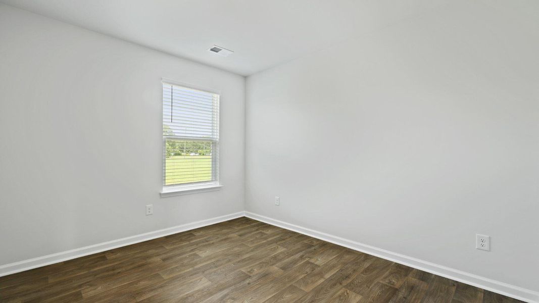 Spacious, unfurnished interior of a new home in Evergreen, Holly Hill (Image 20).