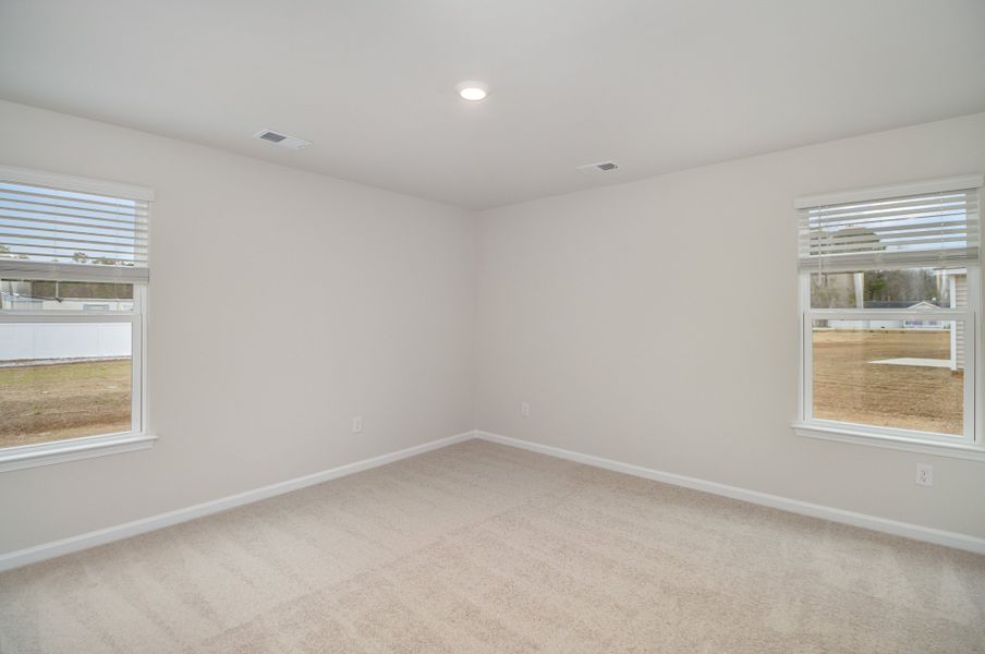 Representative unfurnished interior of a home built from the LEWIS by D.R. Horton in Cottonwood Place, Tabor City (Image 11).