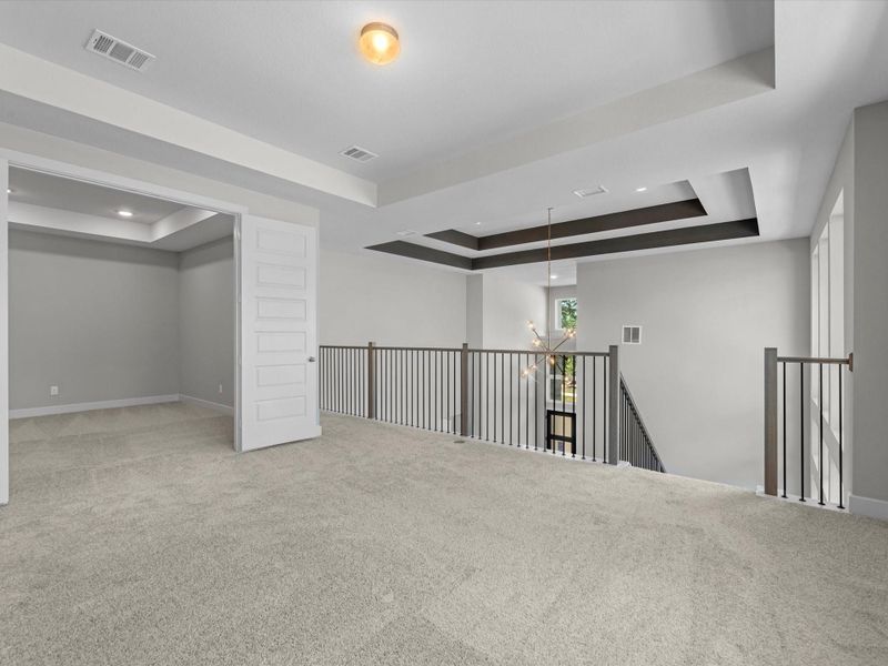 Spacious, unfurnished interior of a new home in Kresston, Montgomery (Image 16).