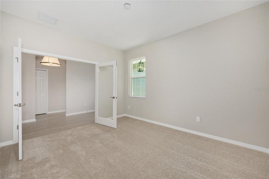 Spacious, unfurnished interior of a new home in Evergreen Estates, Ocala (Image 42).
