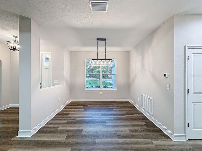 Spacious, unfurnished interior of a new home in , Homosassa (Image 28).