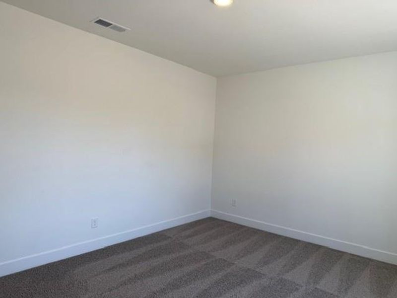 Spacious, unfurnished interior of a new home in Thunder Ridge, Dawsonville (Image 22).