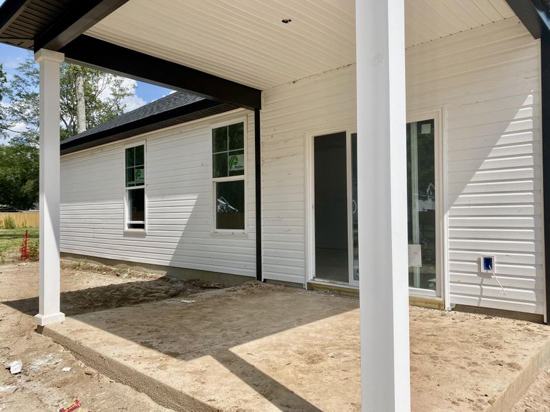Exterior details and patio area of a home in , North Charleston (Image 4).