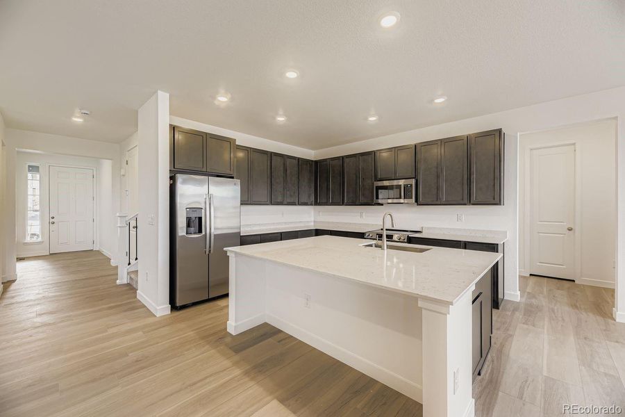 Furnished interior view inside a new home in Ken-Caryl Ranch, Littleton (Image 5). Furnished interior view inside a new home in Ken-Caryl Ranch, Littleton (Image 5).