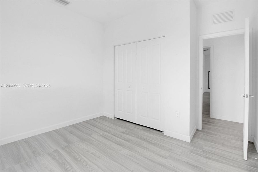 Spacious, unfurnished interior of a new home in , Homestead (Image 20).