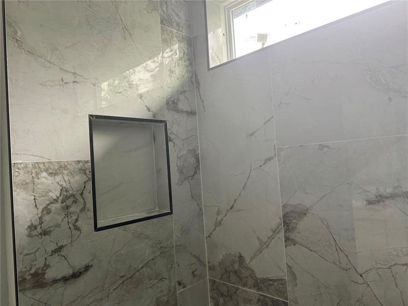 Spacious, unfurnished interior of a new home in , Ocala (Image 25).