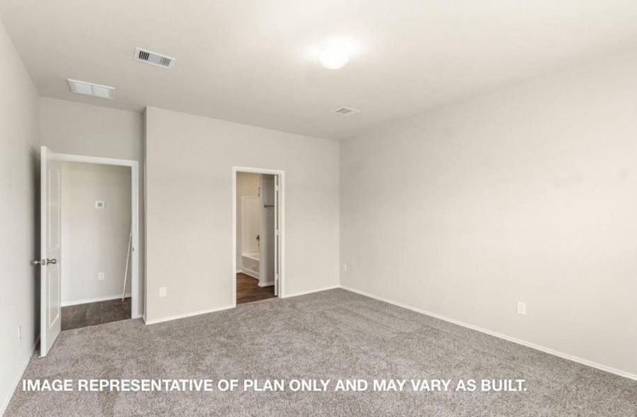 Spacious, unfurnished interior of a new home in , Houston (Image 8).