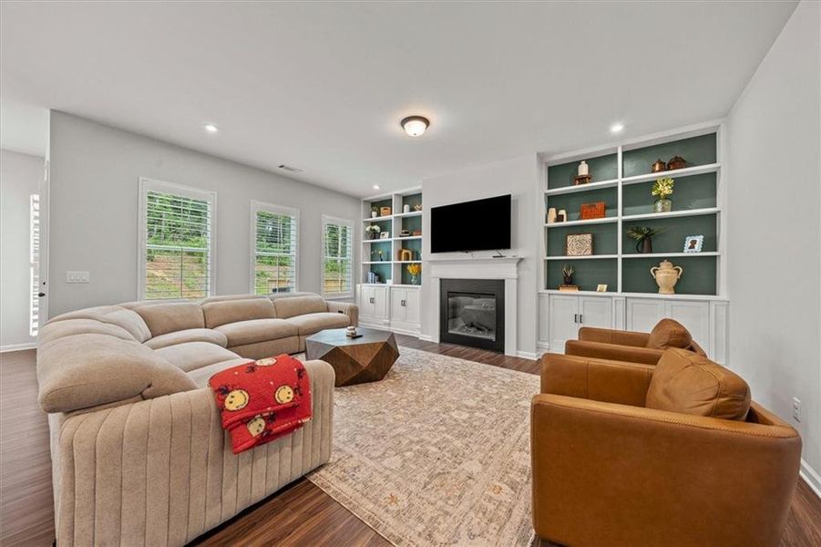 Furnished interior view inside a new home in , Acworth (Image 16).