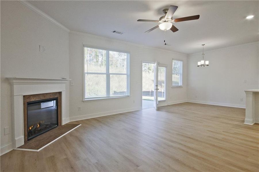 Spacious, unfurnished interior of a new home in Hellen Valley, Braselton (Image 29).