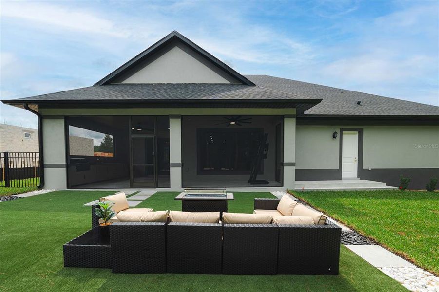 Image 58 of a home in .