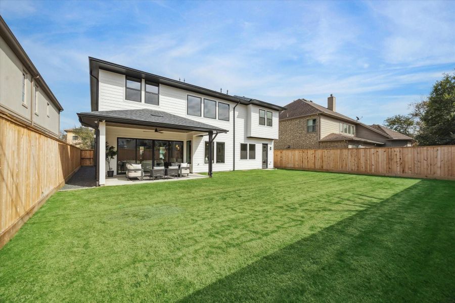 35'+ deep backyard!!