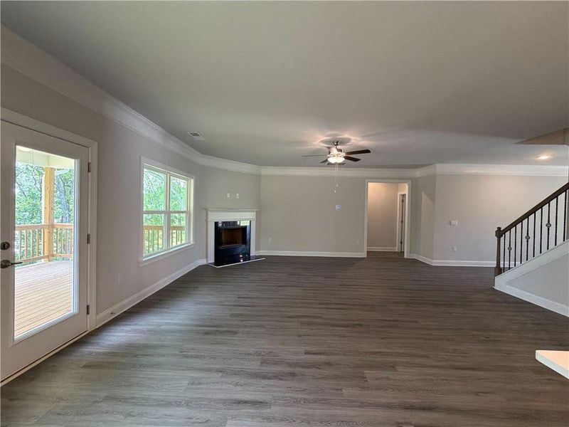 Spacious, unfurnished interior of a new home in Tuscany Hills, Douglasville (Image 27).