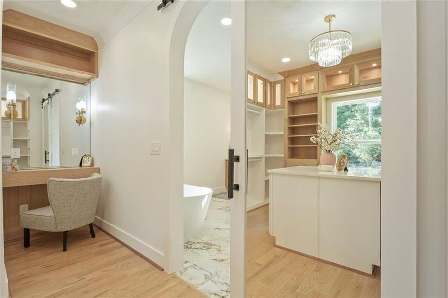 Furnished interior view inside a new home in , Grayson (Image 26).
