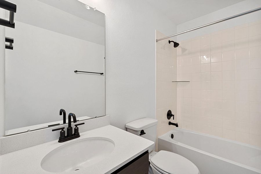 Note: Sample product photo. Actual exterior and interior selections may vary by homesite. Photo may be virtually staged Note: Sample product photo. Actual exterior and interior selections may vary by homesite. Photo may be virtually staged