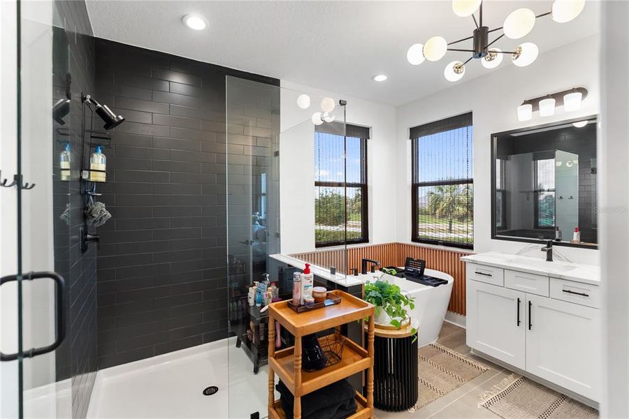 Furnished interior view inside a new home in , Bradenton (Image 11).