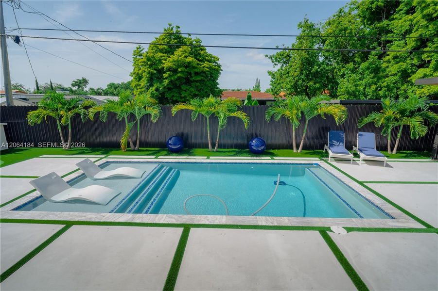 Community amenities in , Miami (Image 83). Community amenities in , Miami (Image 83).