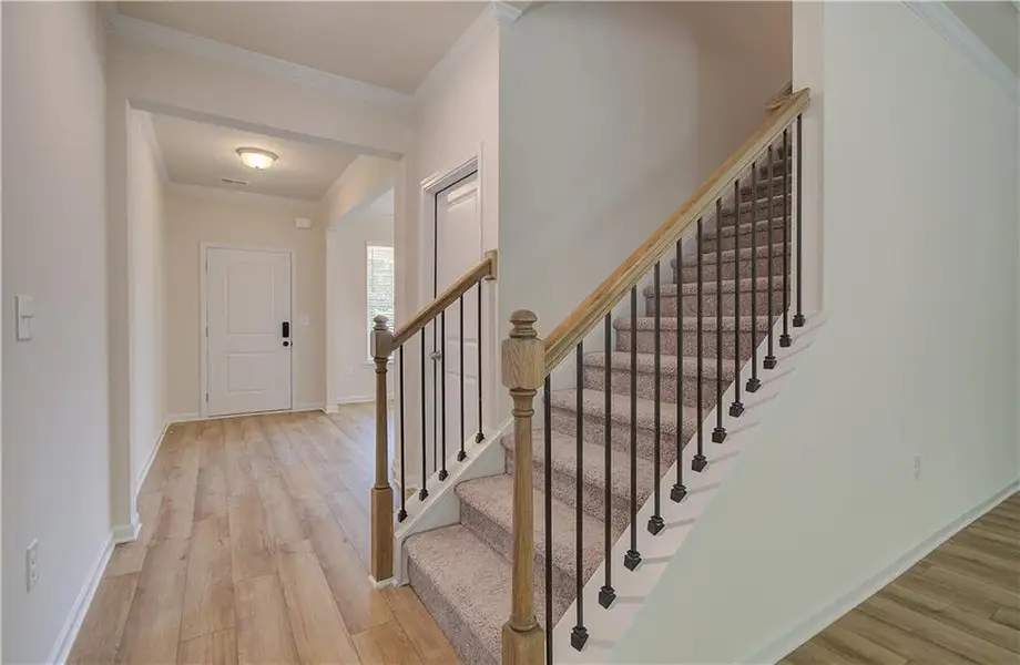 Spacious, unfurnished interior of a new home in , Lawrenceville (Image 11).