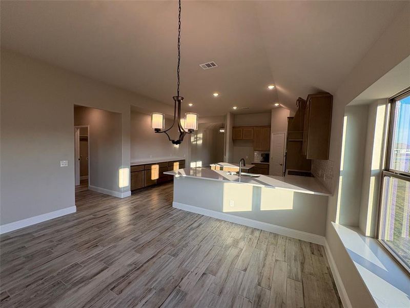 Image 9 of a home in . Image 9 of a home in .