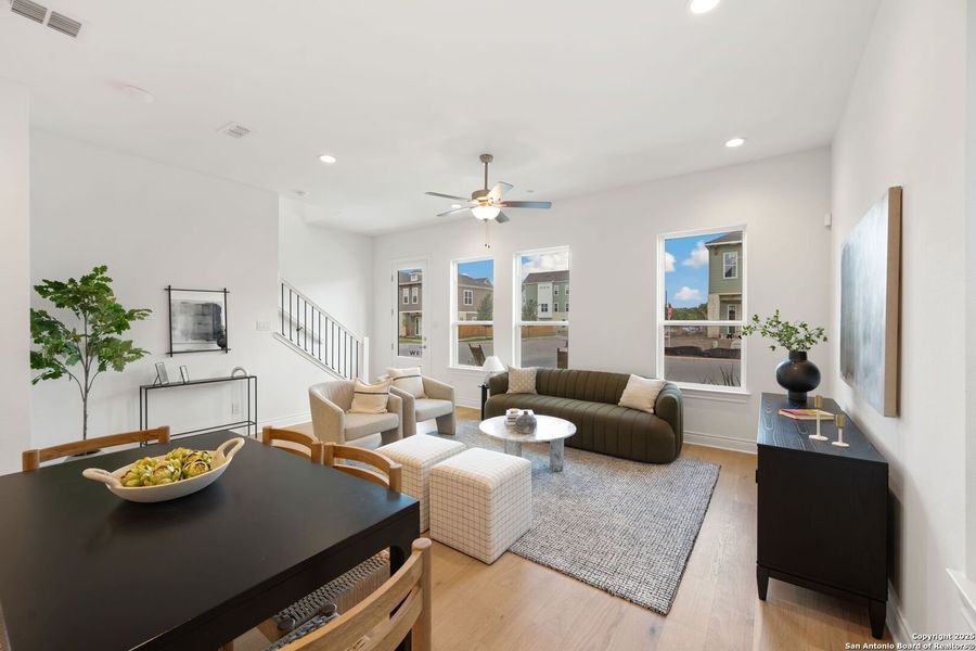 Furnished interior view inside a new home in Town Creek, New Braunfels (Image 6).