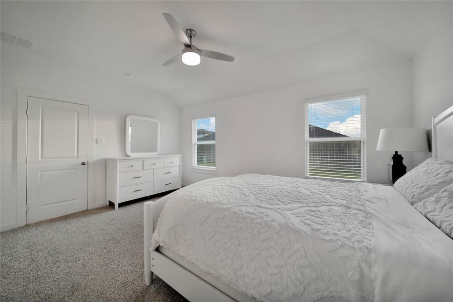 Furnished interior view inside a new home in Sorrento, Richmond (Image 20).