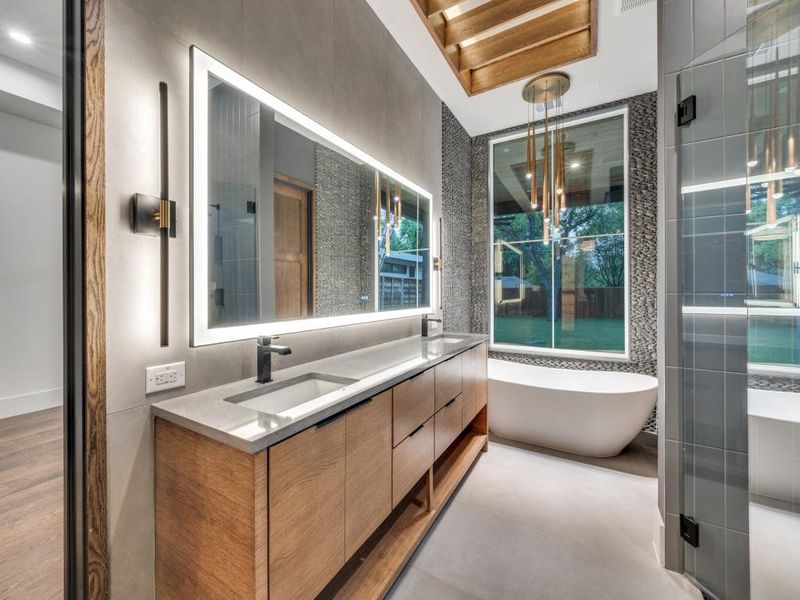 Furnished interior view inside a new home in , Dallas (Image 8).