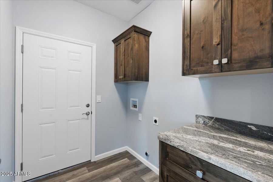 14-Laundry Room 14-Laundry Room