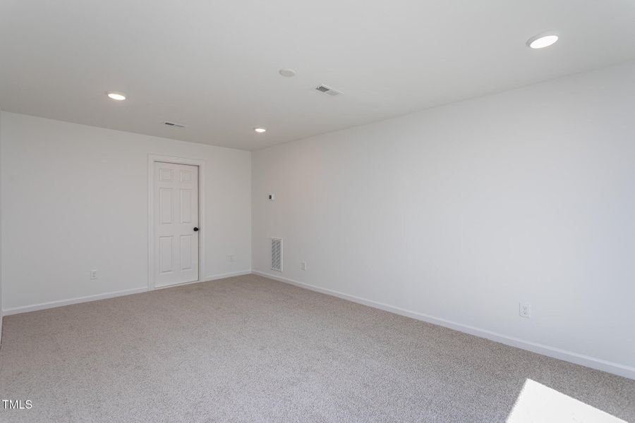 coleman-6069-jones-40 coleman-6069-jones-40