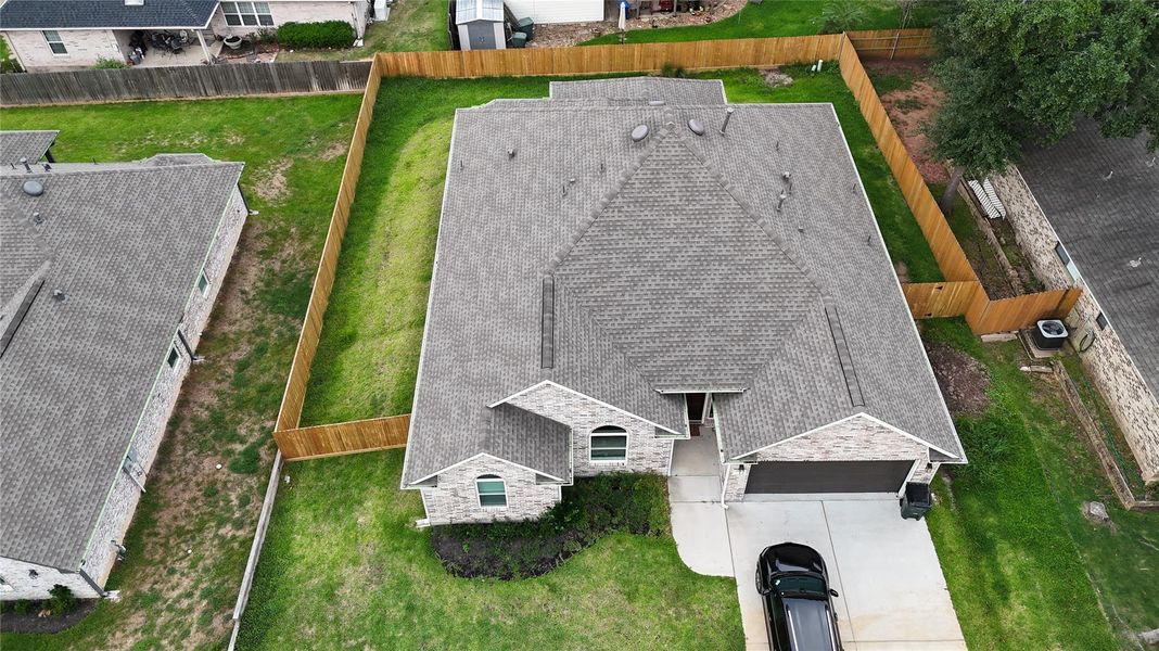 Image 16 of a home in . Image 16 of a home in .