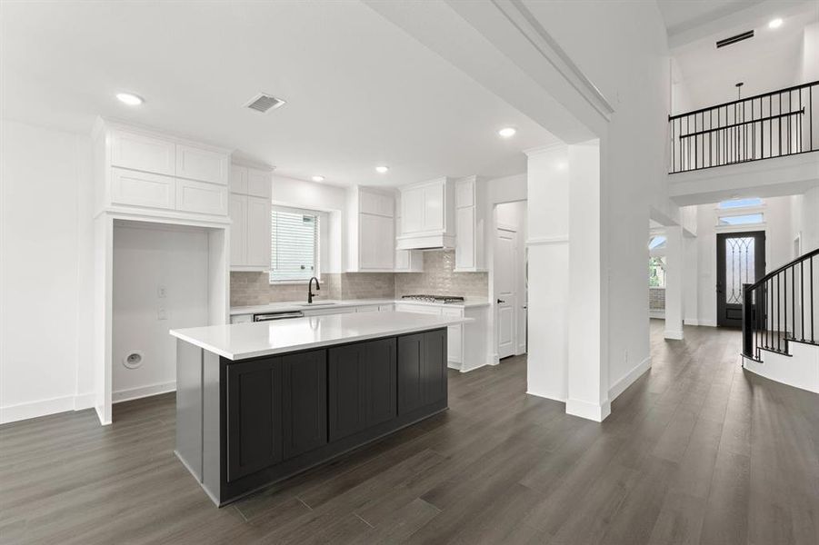 413 Newpark-Kitchen-2