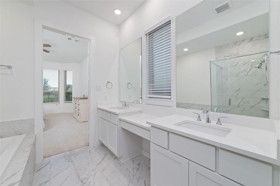 Furnished interior view inside a new home in Elyson, Katy (Image 32).