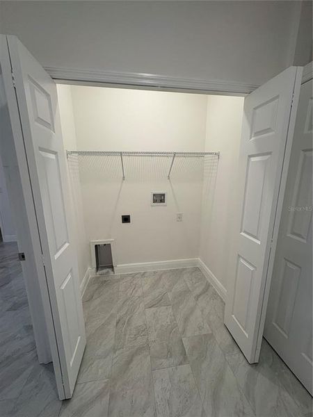 Spacious, unfurnished interior of a new home in , Maitland (Image 16).