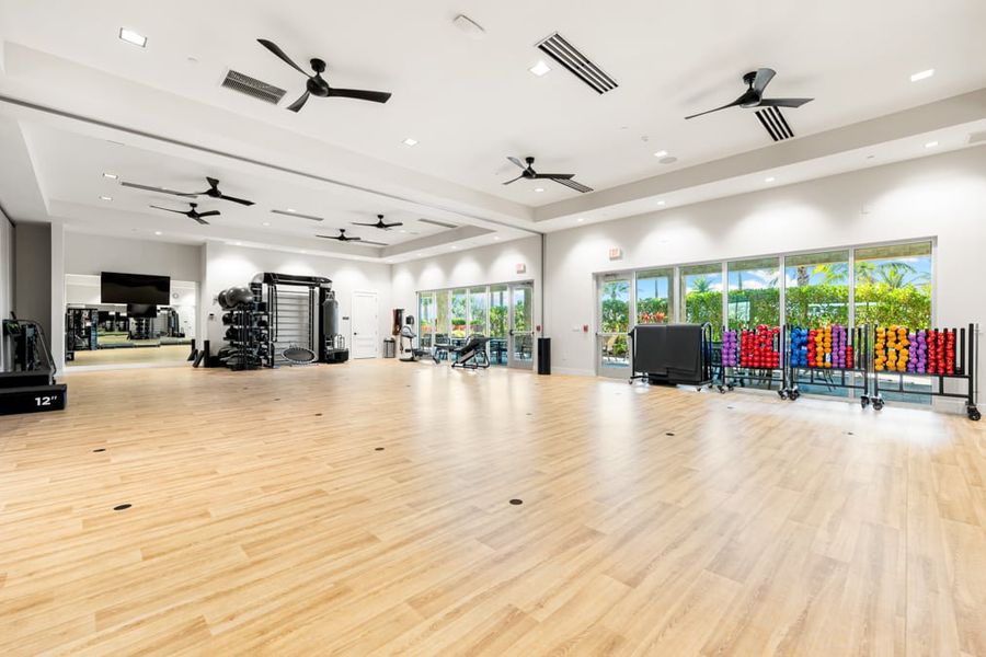 Community amenities in Esplanade at Azario Lakewood Ranch, Bradenton (Image 35).