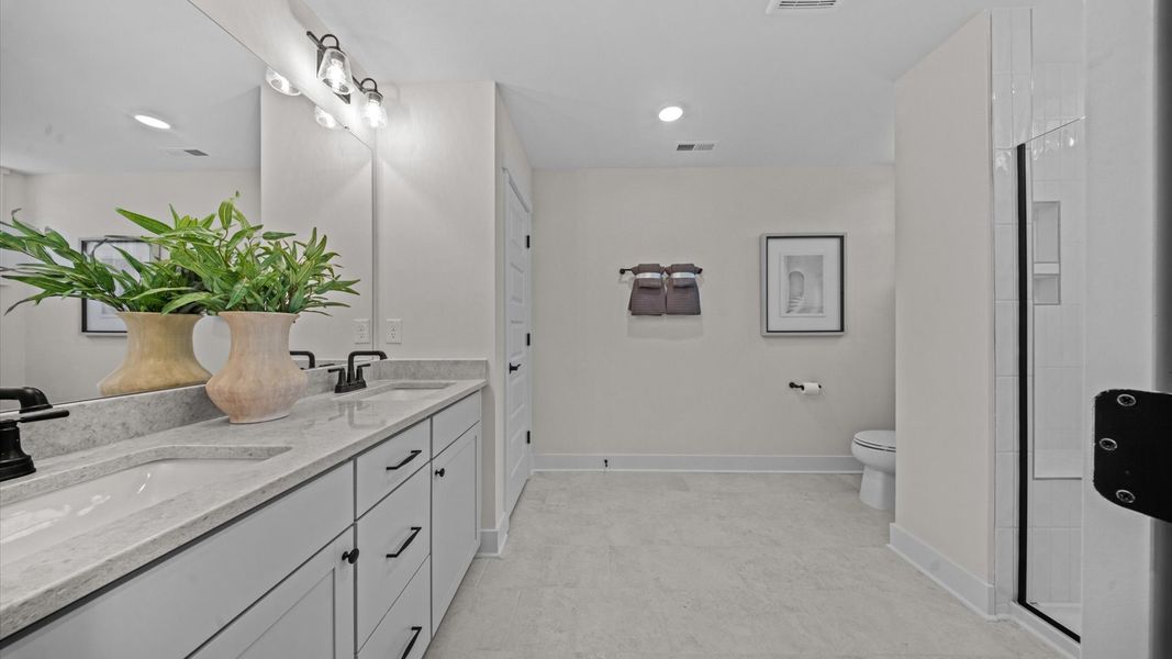 Representative furnished interior of a home built from the Harlow by DRB Homes in Bayberry, Raleigh (Image 48).