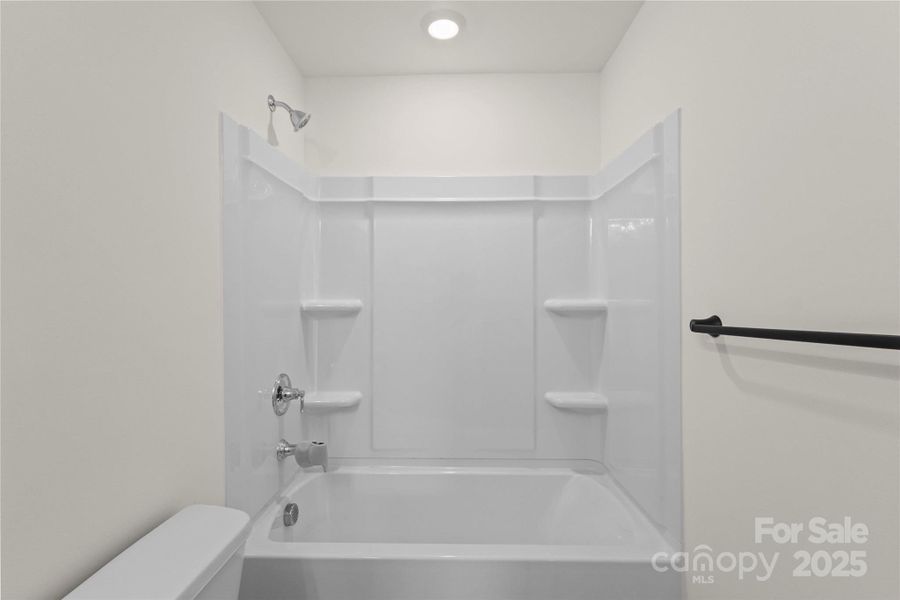 Image 31 of a home in .