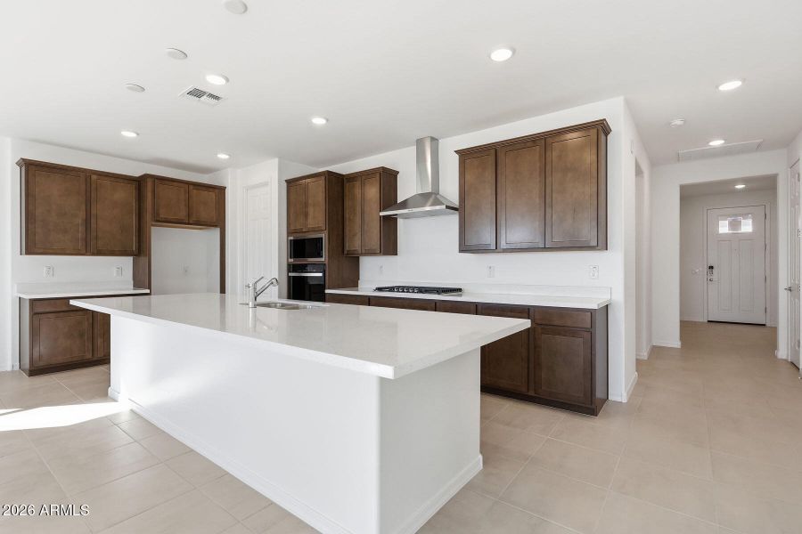 PHX_Landmarke_Lot 1059_Aqua_643_Kitchen