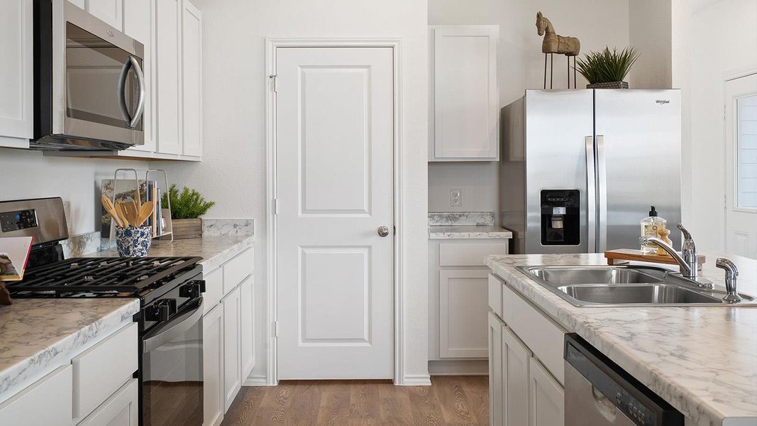 Furnished interior view inside a new home in Valverde, Bastrop (Image 3).