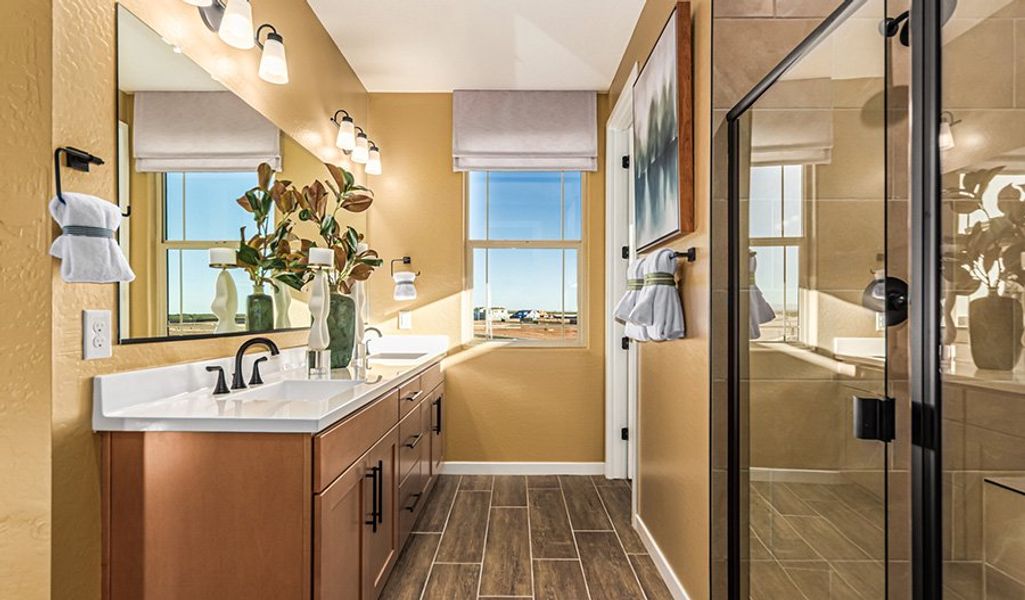 Nina-PB22-FusionBlossom Bathroom