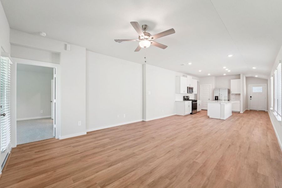 Spacious, unfurnished interior of a new home in Pine Lake Cove - Traditional Series, Montgomery (Image 34).