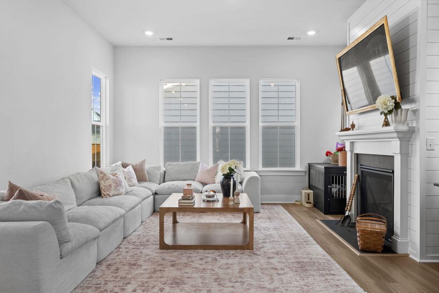 Furnished interior view inside a new home in Carnes Crossroads, Summerville (Image 10). Furnished interior view inside a new home in Carnes Crossroads, Summerville (Image 10).